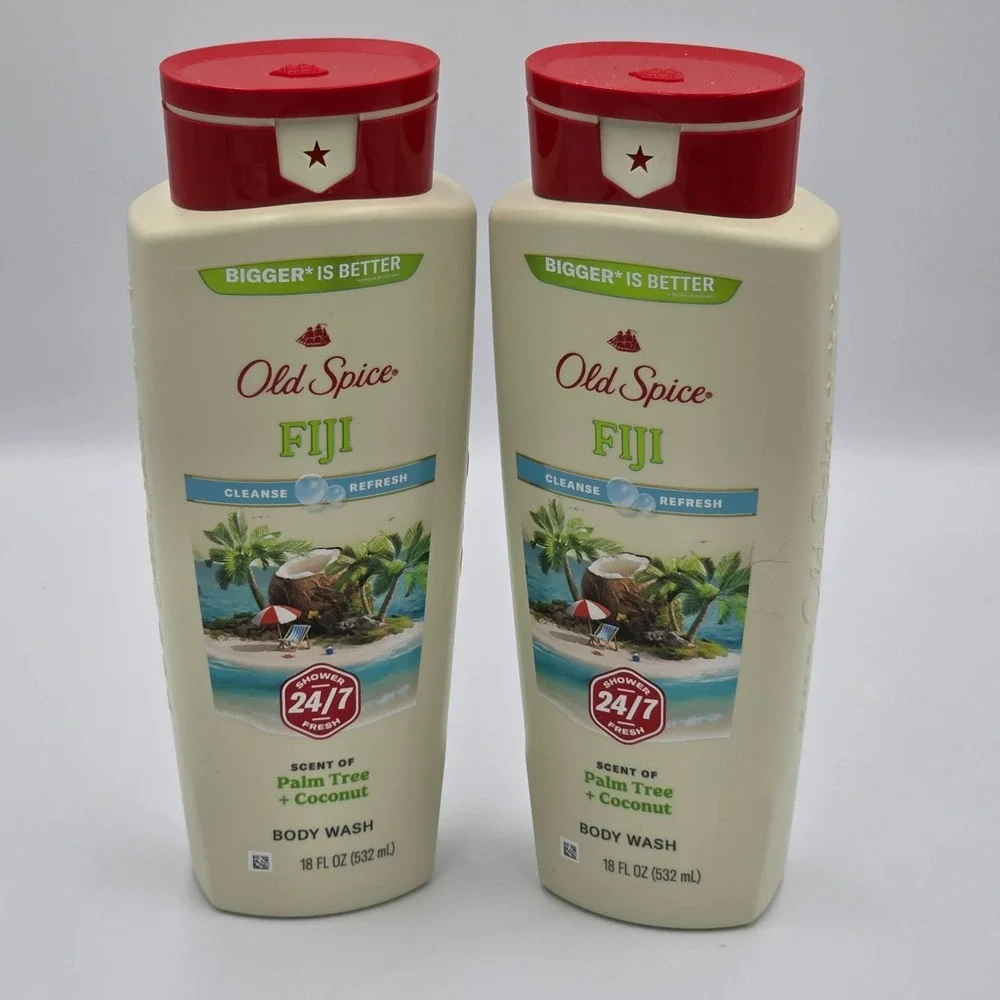 Old Spice Fiji with Palm Tree Body Wash for Men Palm Tree & Coconut 30oz (2 Pk)